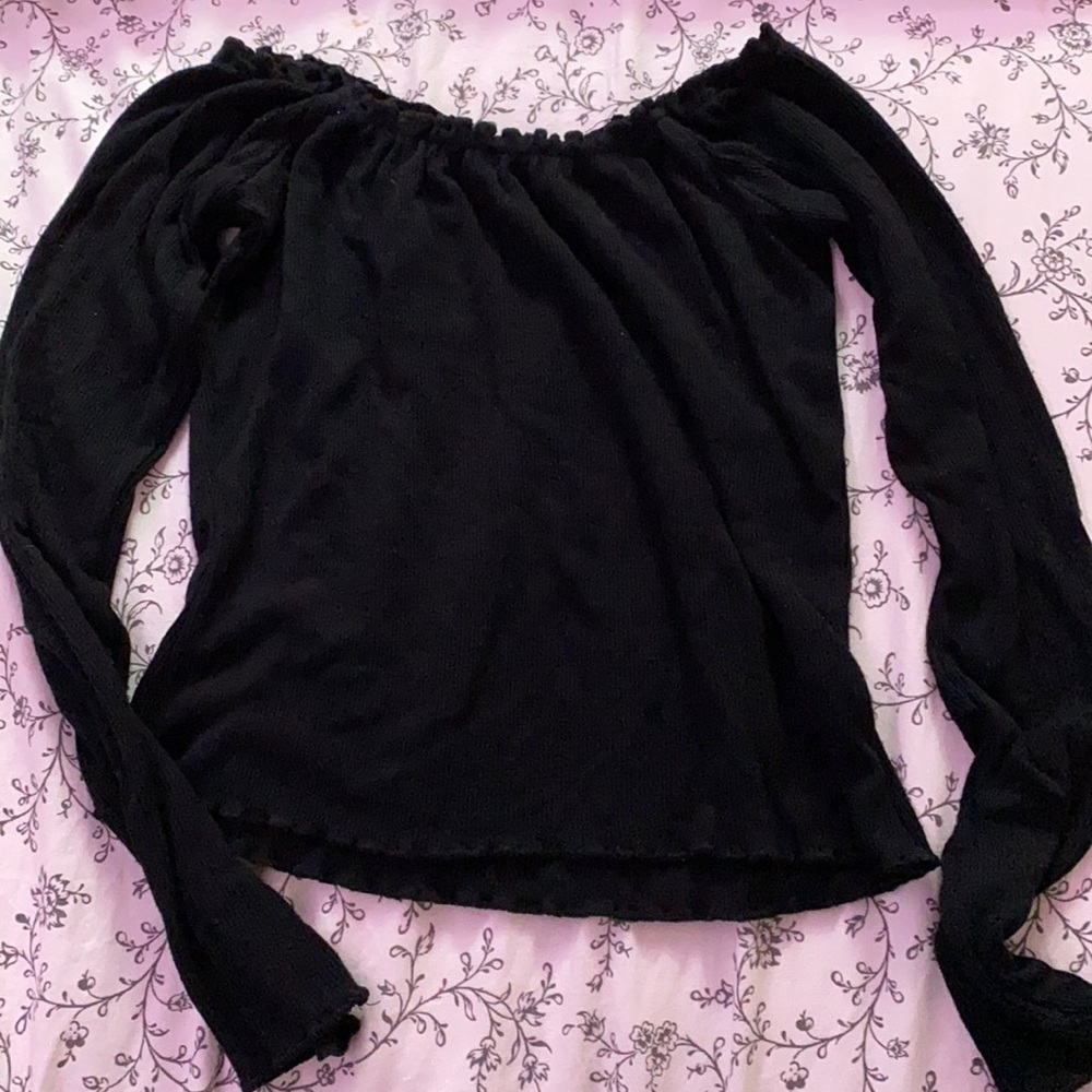 Lettuce edge off the shoulder shirt